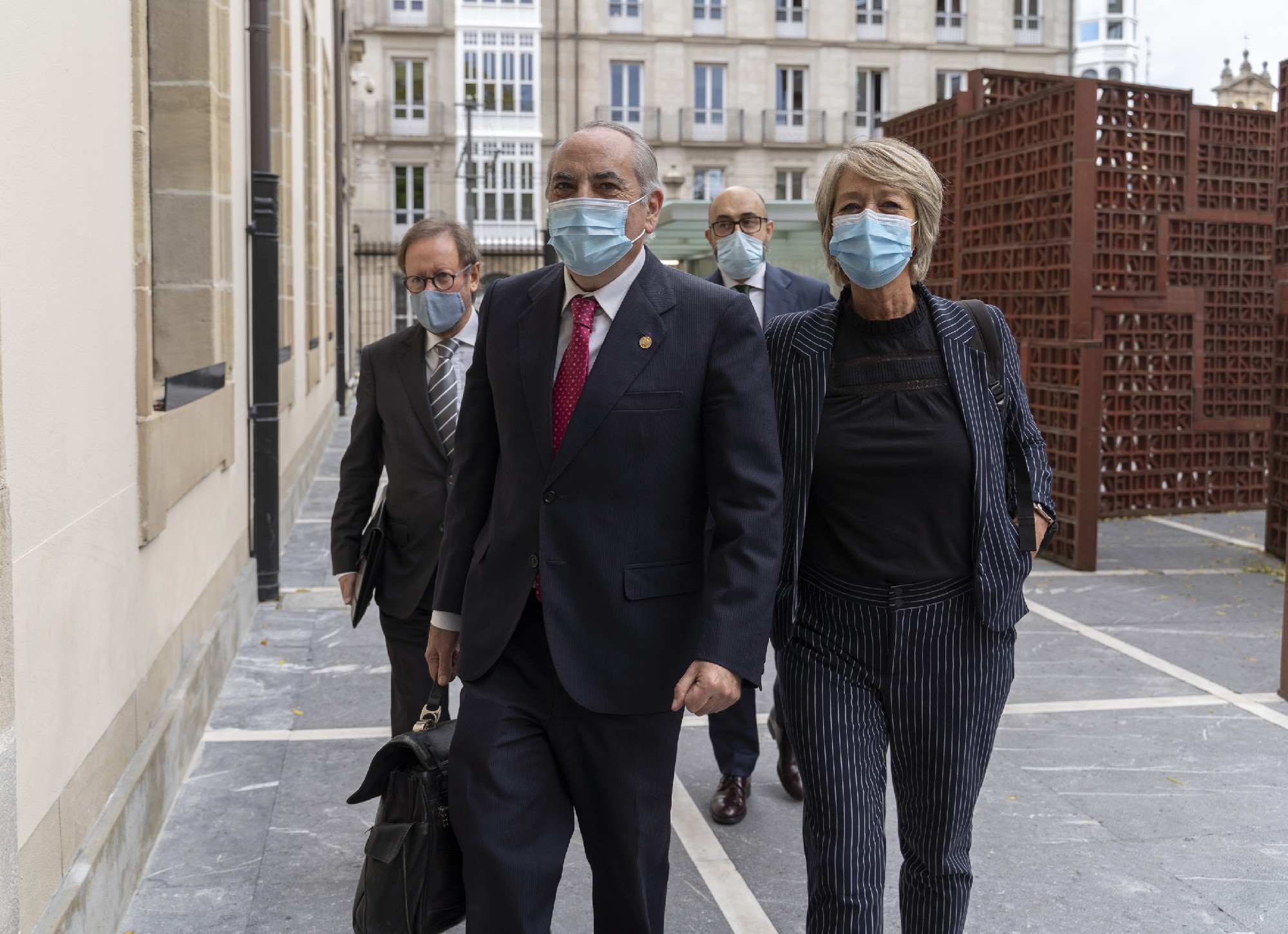 Iñaki Arriola comparece ante la comisión de Planificación Territorial, Vivienda y Transportes | Foto: Socialistas Vascos
