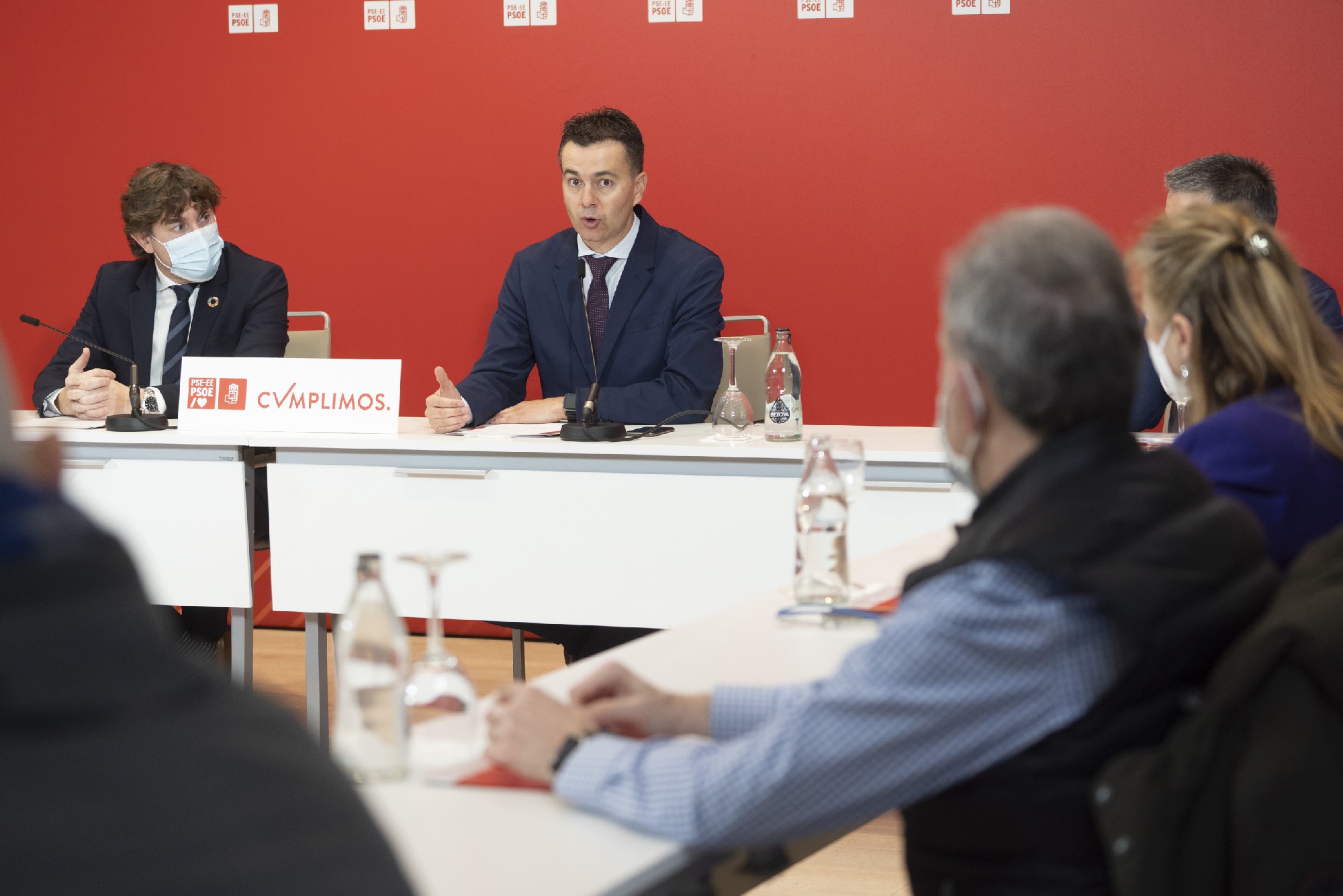 Hector Gómez visita el museo memorial víctimas del terrorismo y se reune con cargos de los Socialistas Vascos | Foto: Socialistas Vascos