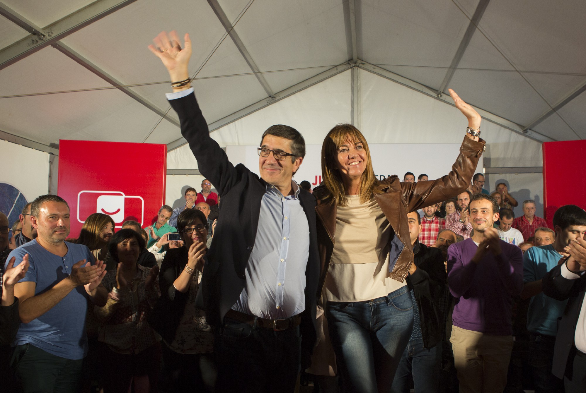 Patxi L&oacute;pez e Idoia Mendia en Barakaldo