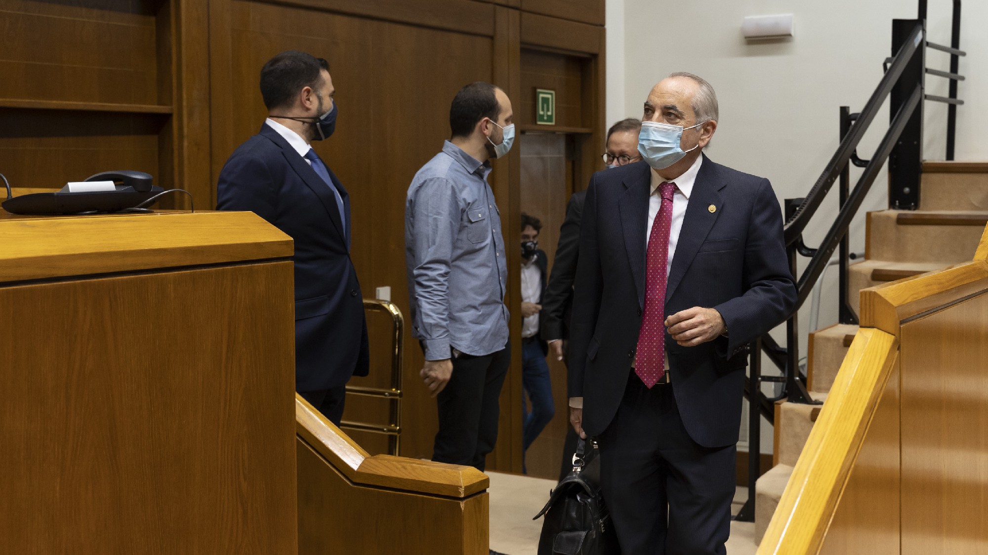 El Consejero Iñaki Arriola interviene en el Parlamento Vasco | Foto de archivo: Socialistas Vascos