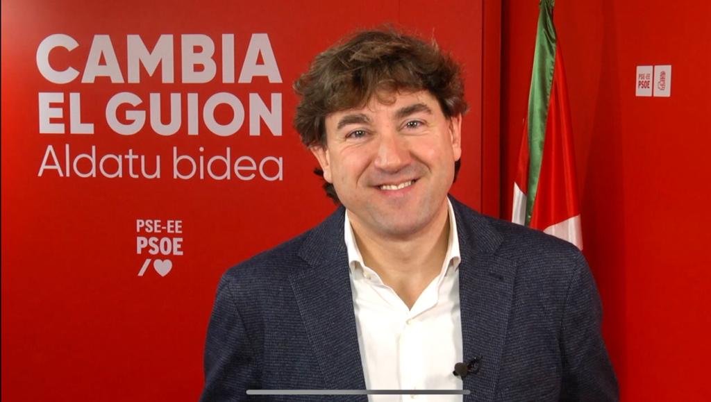 El Secretario General del PSE-EE, Eneko Andueza, durante la valoración del discurso de fin de año del Lehendakari | Foto: Socialistas Vascos