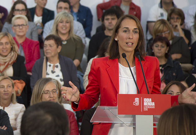 Natalia Rojo, en un acto durante la pasada campa&ntilde;a electoral. FOTO | Socialistas Vascos