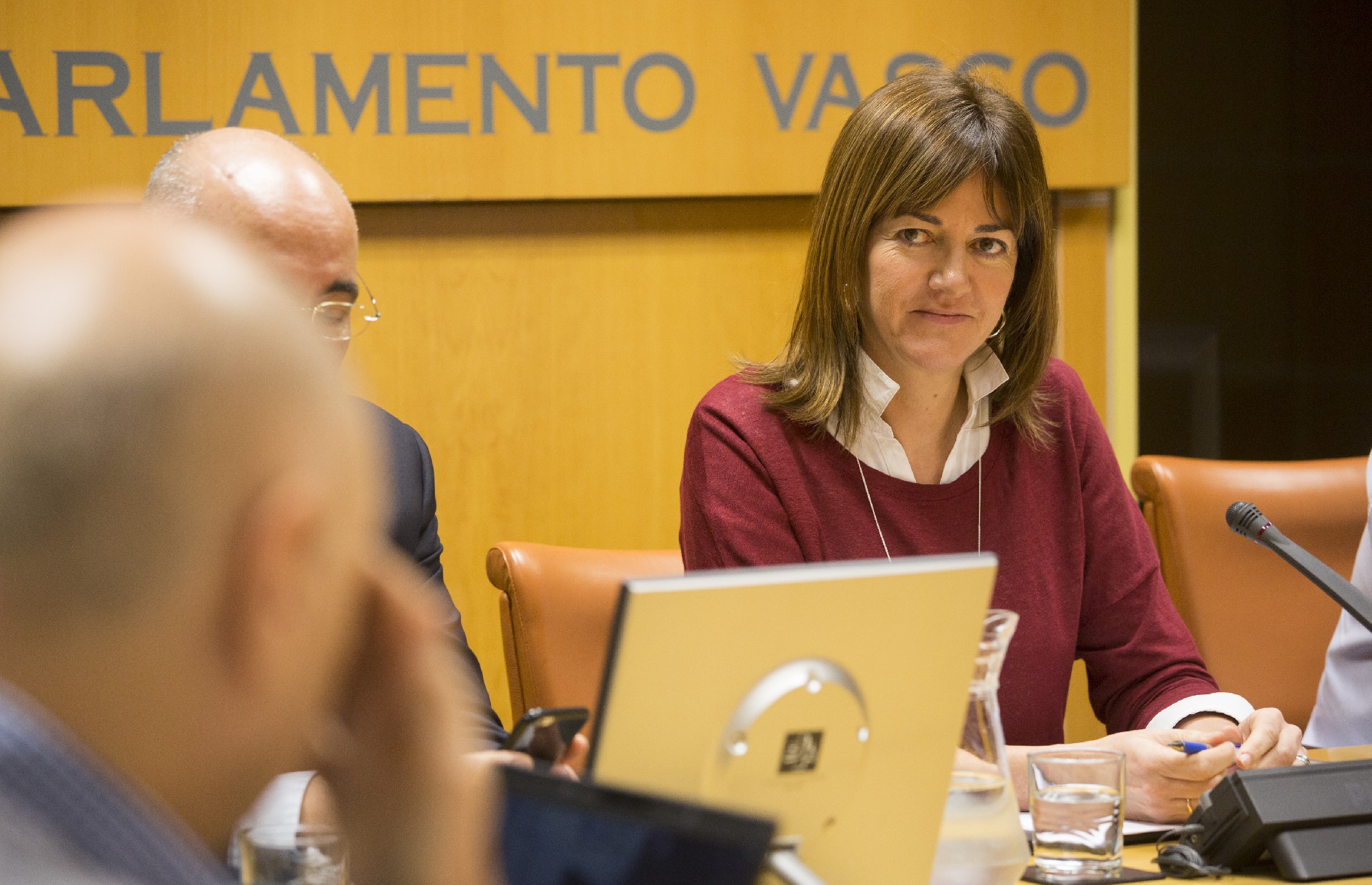 Idoia Mendia con el Grupo Parlamentario Socialistas Vascos. Foto de archivo