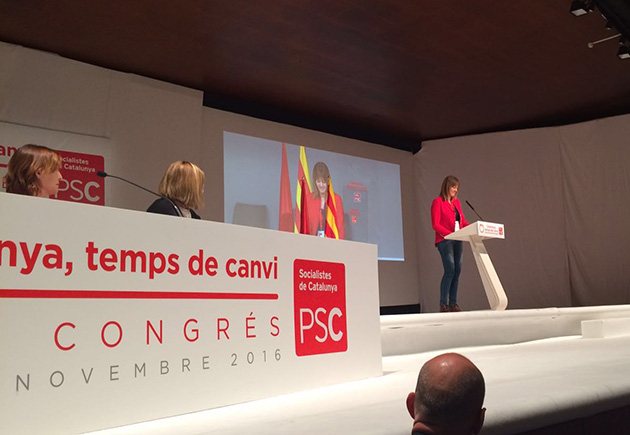 Idoia Mendia durante la intervenci&oacute;n en la clausura del XIII Congreso del PSC