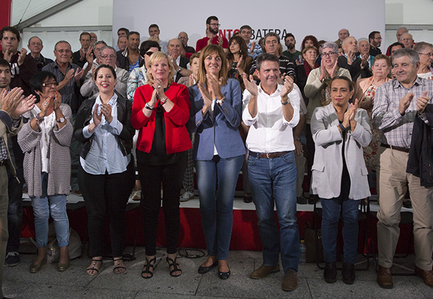 Idoia Mendia, Susana Corcuera y Jos&eacute; Antonio Santano, en Ir&uacute;n